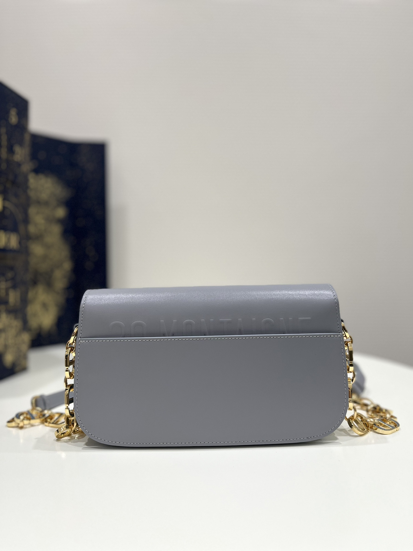 30 Montaigne Bag
