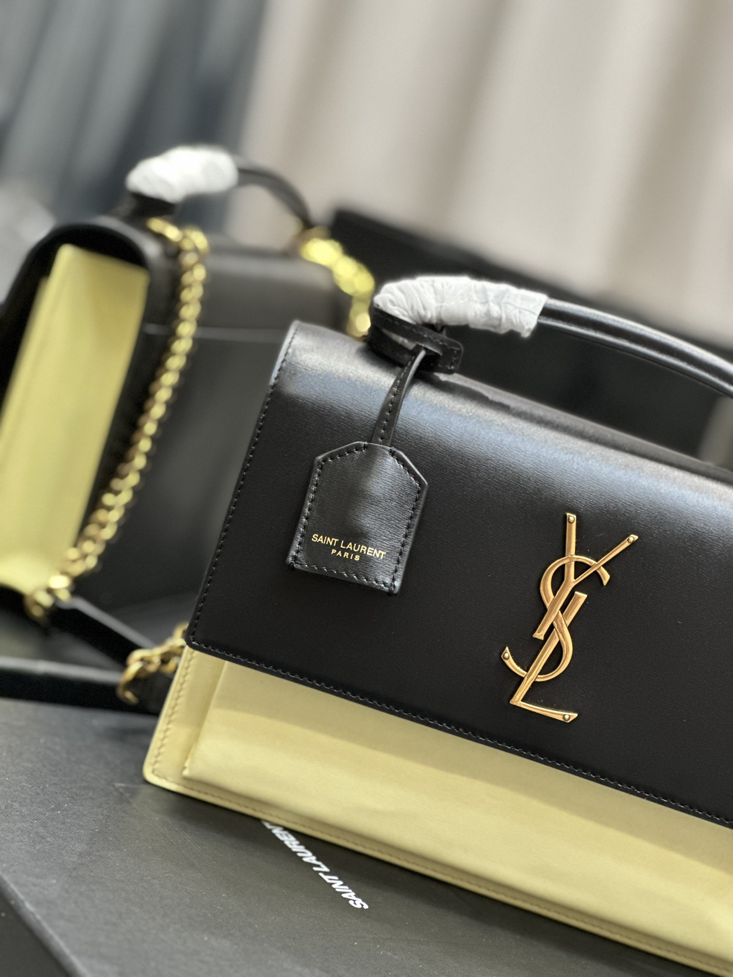Ysl Sunset Medium Top Handle In Smooth Leather