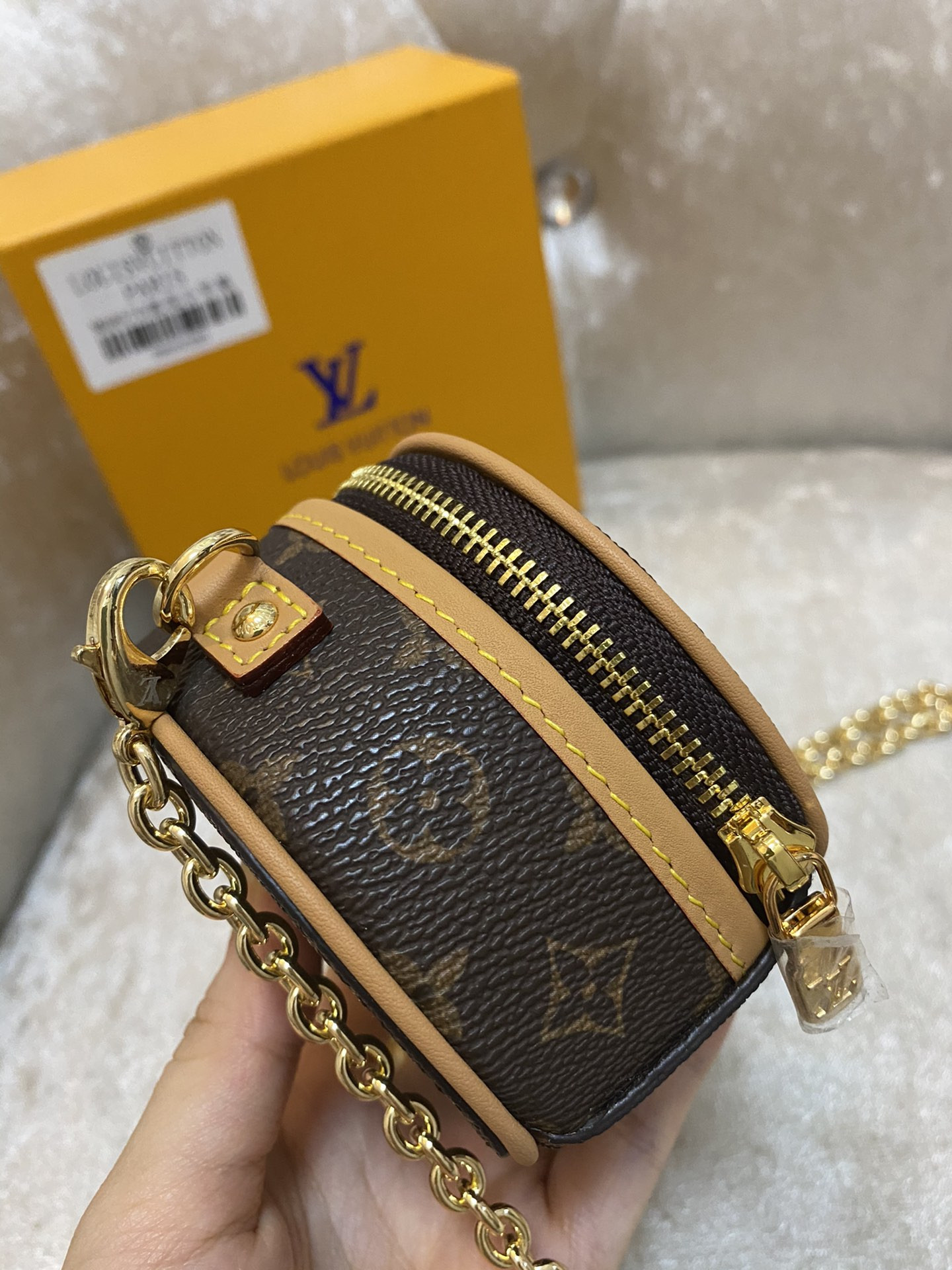 Lv Boite Chapeau