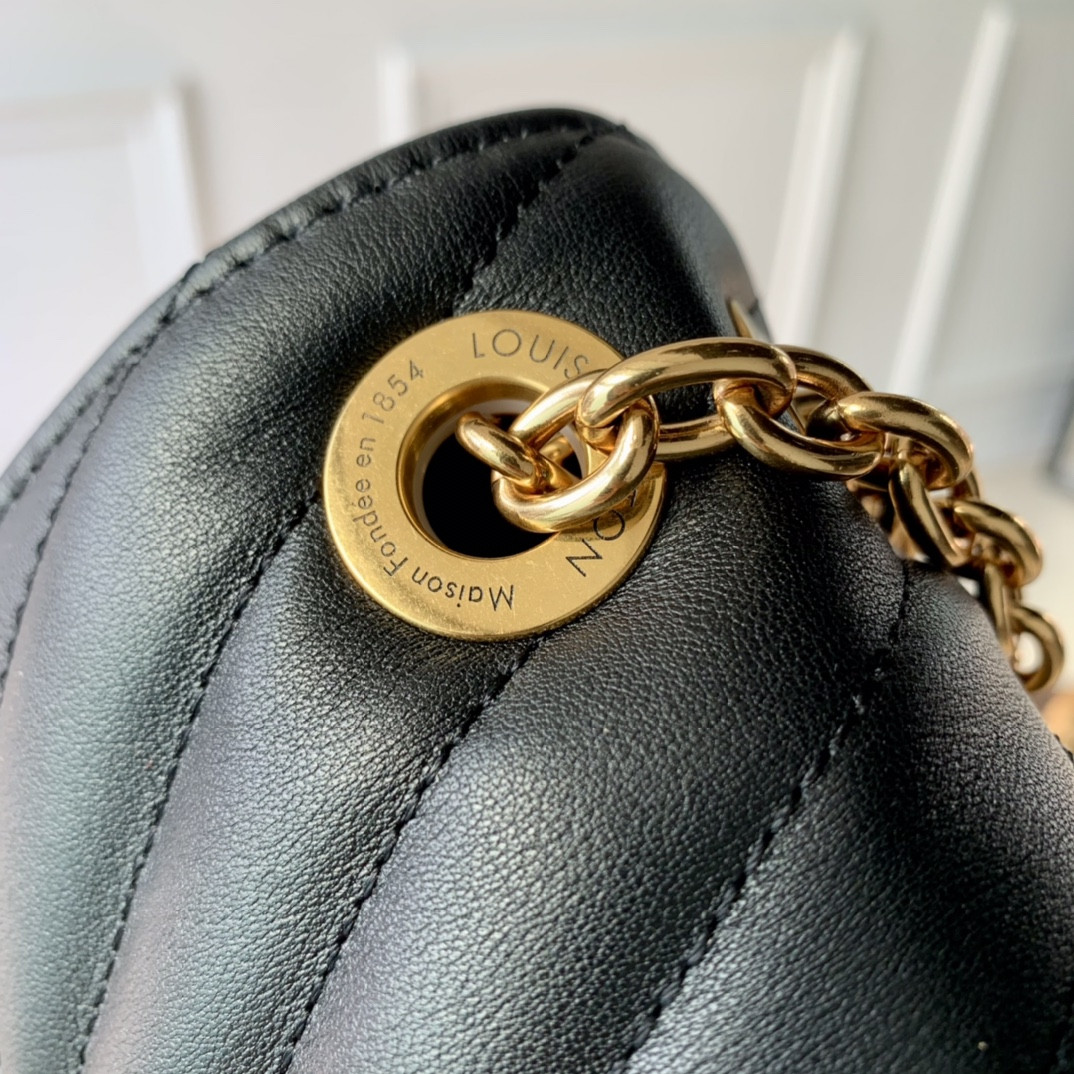 Louis Vuitton New Wave Multi Pochette Accessoires Bag