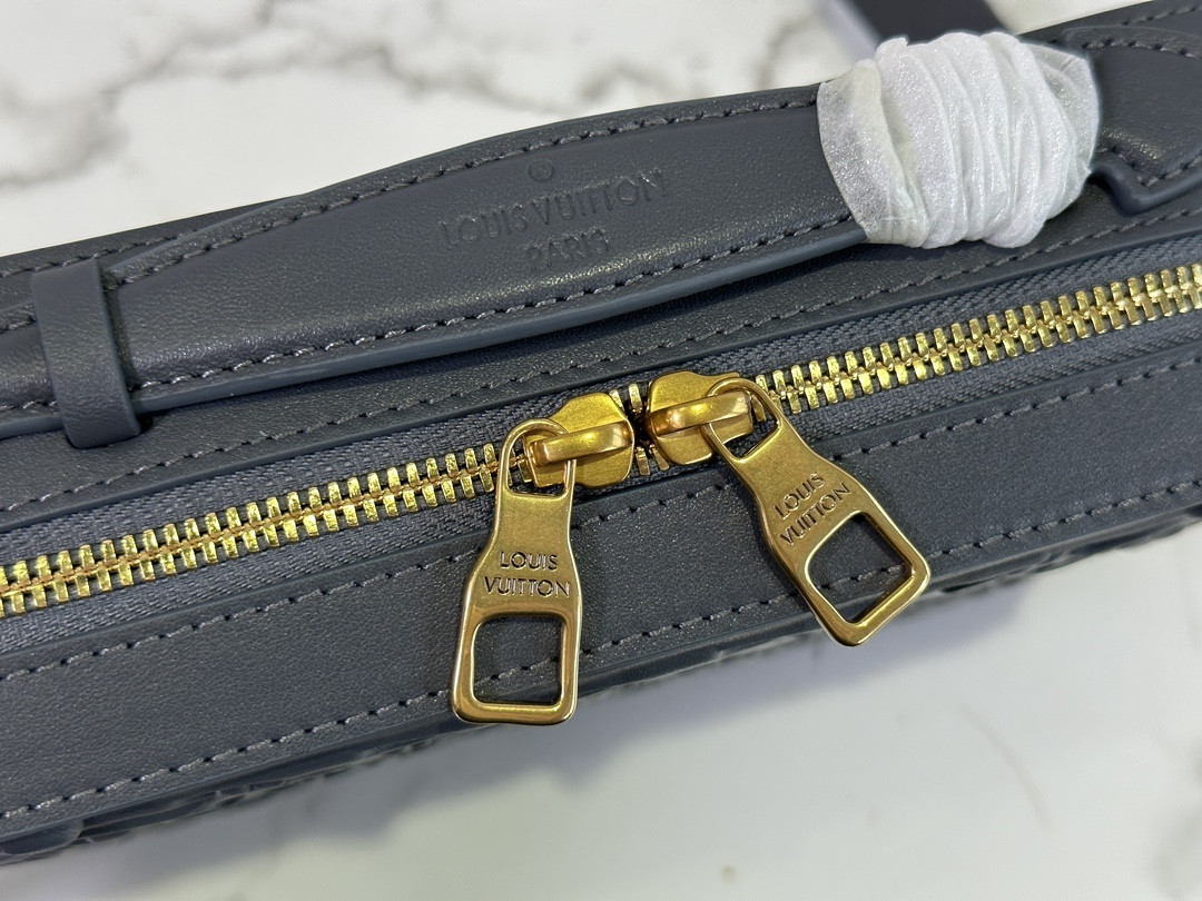 Lv Soft Trunk
