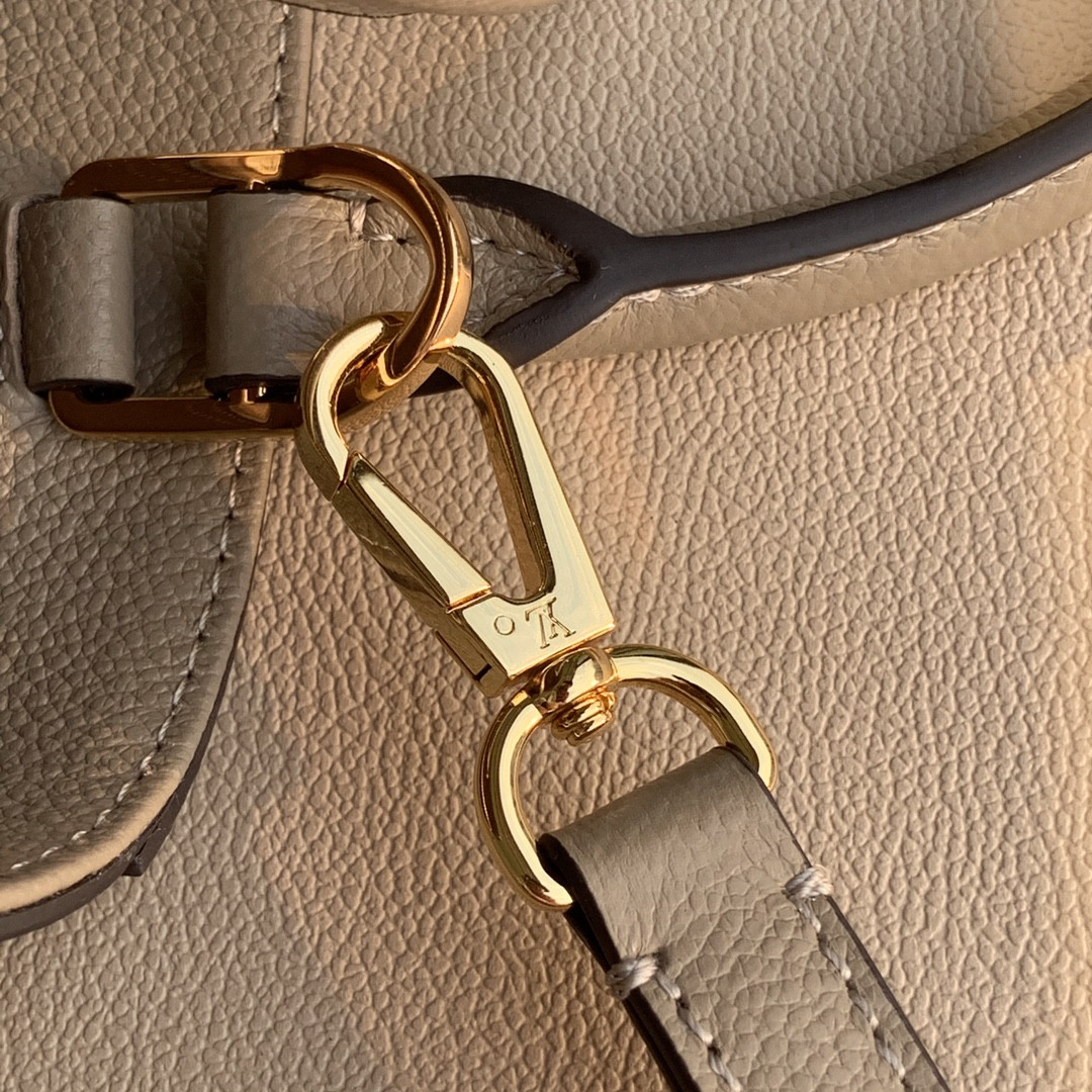 Louis Vuitton Montaigne Bb Bag